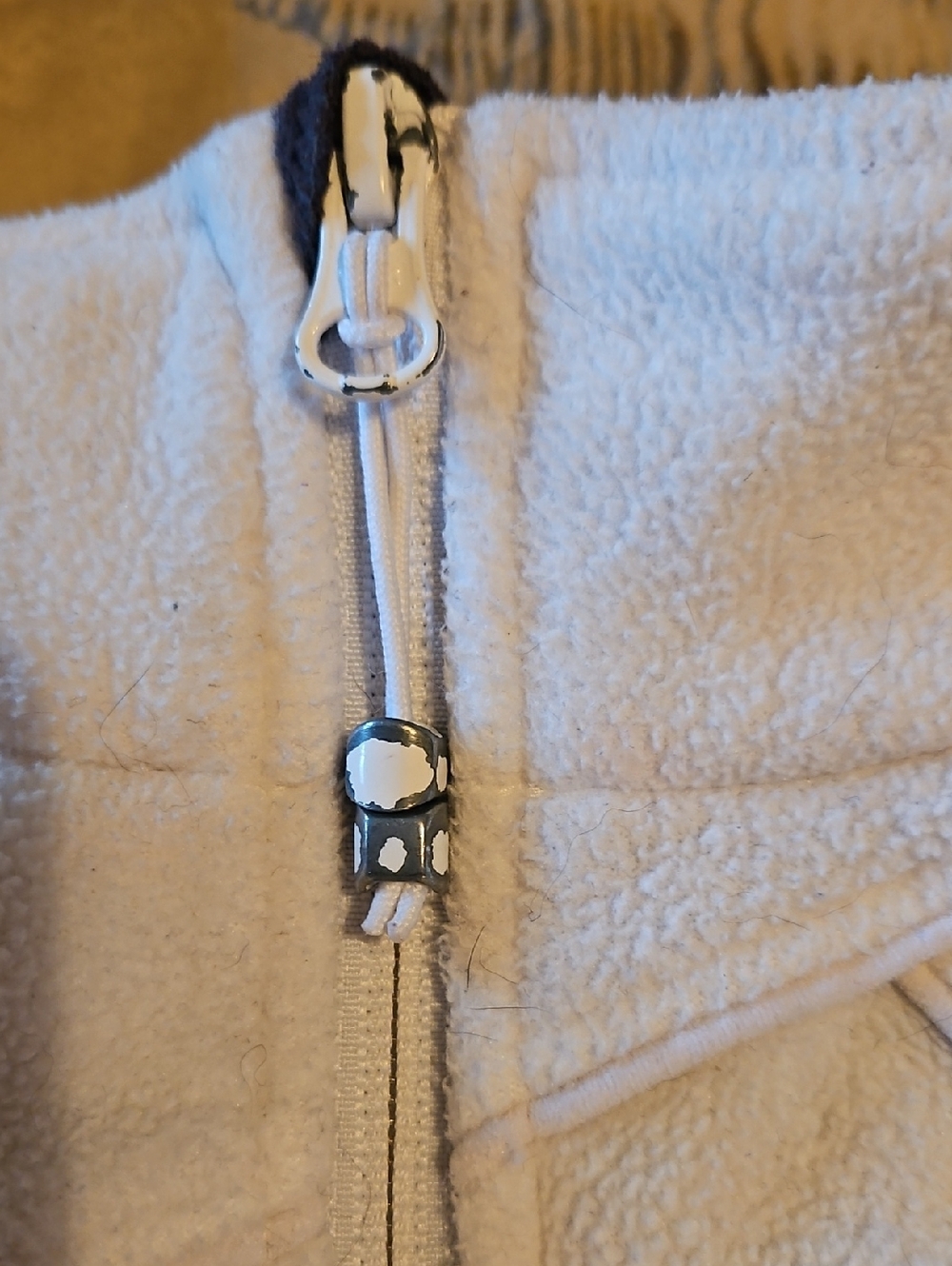 Helly Hansen White and Black Sherpa Fleece Jacket - Picture 7 of 7
